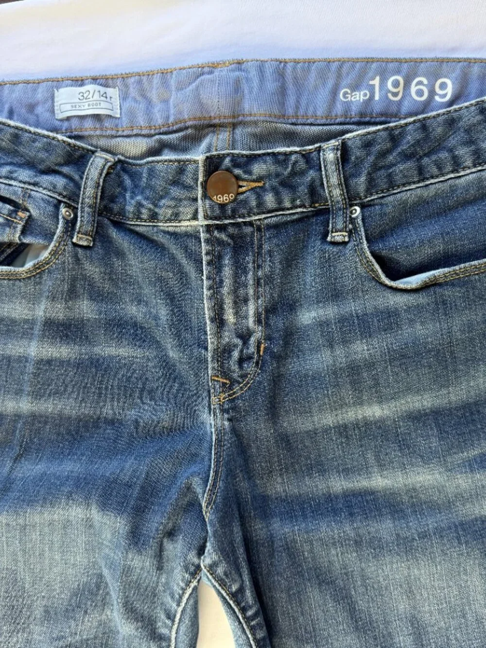 GAP 1969 blue